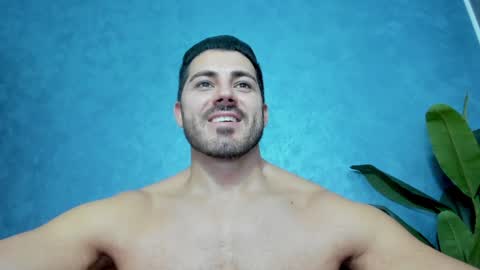muscularmaster onlyfans online show from 13, 1, 2025