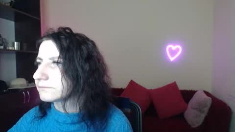 Snapshot of muse_kitty_jenia chatting on 11, 11, 2025 Jenya online show from 11, 11, 2025