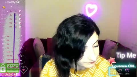 Snapshot of muse_kitty_jenia chatting on 18, 11, 2025 Jenya online show from 18, 11, 2025