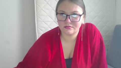 Snapshot of musechic_wild chatting on 7, 3, 2026 musechic_wild online show from 7, 3, 2026