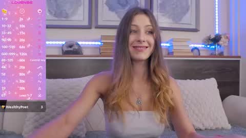 Luna  online show from 13, 10, 2025