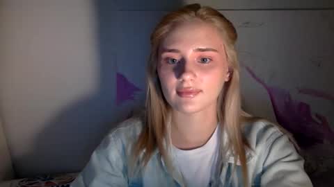 Snapshot of musescorner chatting on 24, 9, 2025 musescorner online show from 24, 9, 2025