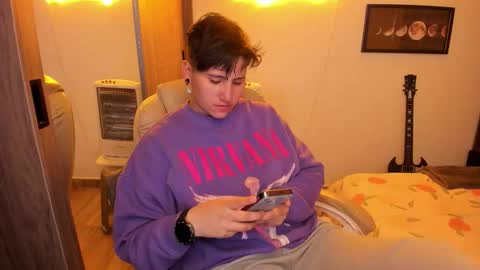 Snapshot of musicayluna chatting on 17, 10, 2025 VALENTINA Luna online show from 17, 10, 2025