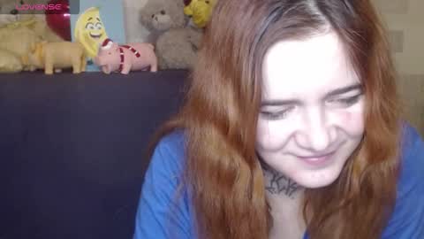 Snapshot of mustardgirl chatting on 28, 11, 2025 ZZ TOP online show from 28, 11, 2025