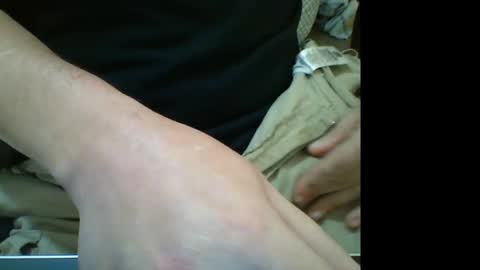 Snapshot of muzicdaddy4200 chatting on 5, 11, 2025 SubDaddy420 online show from 5, 11, 2025