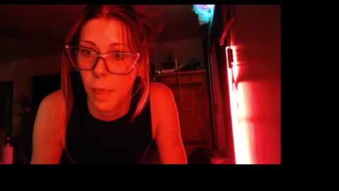 ghost mantis online show from 4, 12, 2025