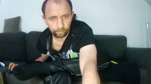 Snapshot of mvperial2301 chatting on 15, 9, 2025 Martin online show from 15, 9, 2025