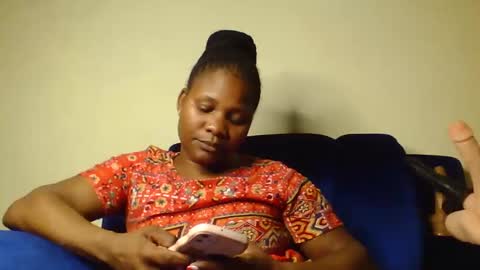 mwekas568403 online show from 20, 2, 2025