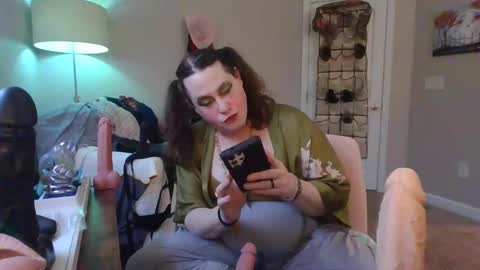 Mx Charlotte online show from 10, 12, 2024