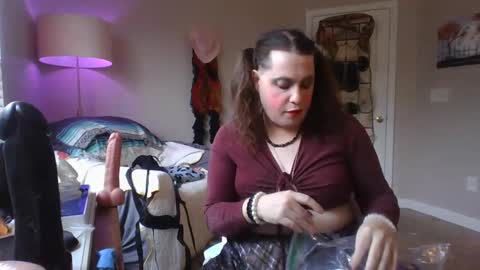 Mx Charlotte online show from 20, 12, 2024