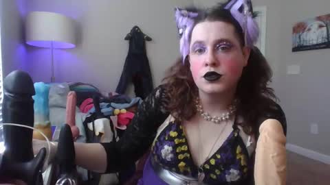 Mx Charlotte online show from 11, 3, 2025