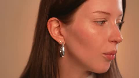 STELLA  Im here today online show from 1, 10, 2025