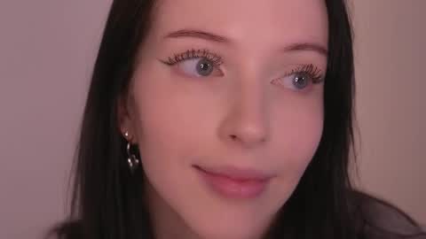 STELLA online show from 4, 12, 2025