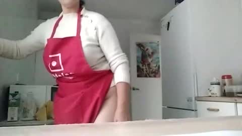 Snapshot of mya_myrella chatting on 25, 10, 2025 mya_myrella online show from 25, 10, 2025
