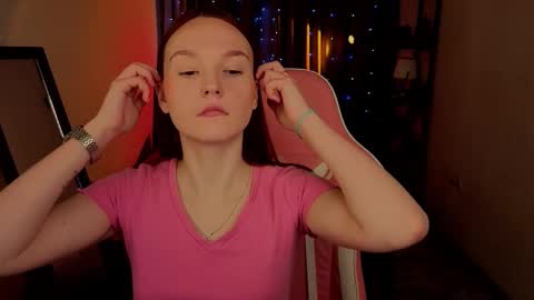 Mia online show from 3, 2, 2026