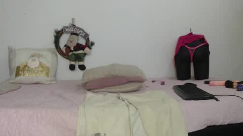 Snapshot of myaduarte1992 chatting on 9, 12, 2024 Mya latina online show from 9, 12, 2024