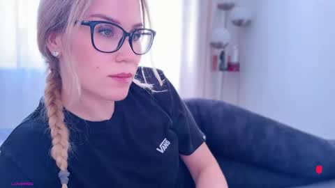 Mya-be Yours P online show from 9, 10, 2025