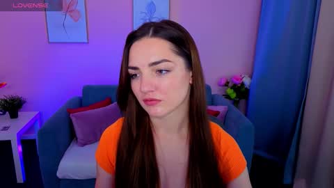 Ella online show from 27, 9, 2025