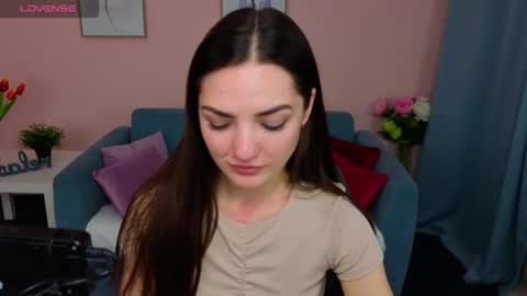 Ella online show from 21, 10, 2025