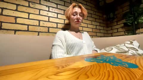 Esha online show from 23, 9, 2025