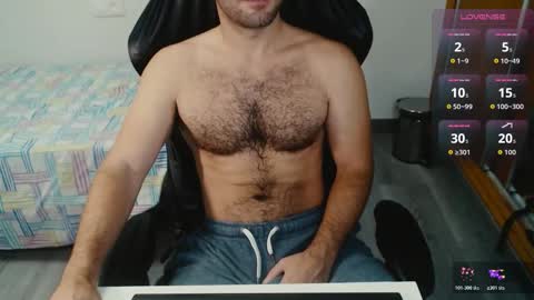 Snapshot of myhairymacho chatting on 26, 10, 2025 Juan OF myhairymacho online show from 26, 10, 2025