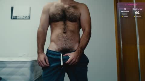 Snapshot of myhairymacho chatting on 13, 11, 2025 Juan OF myhairymacho online show from 13, 11, 2025