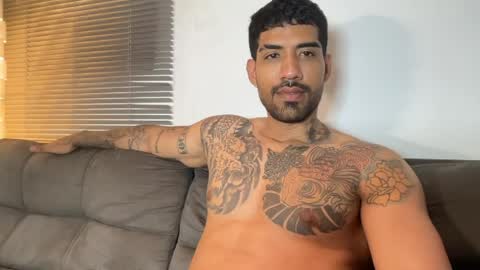 Snapshot of myke_esthetic chatting on 4, 3, 2026 Myke esthetic online show from 4, 3, 2026