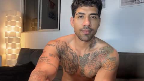 Snapshot of myke_esthetic chatting on 19, 3, 2026 Myke esthetic online show from 19, 3, 2026