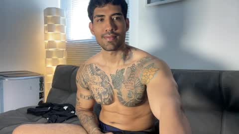 Snapshot of myke_esthetic chatting on 29, 3, 2026 Myke esthetic online show from 29, 3, 2026