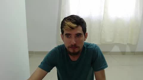 Snapshot of myke_xxx chatting on 17, 12, 2024 mike online show from 17, 12, 2024