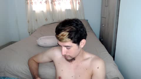 Snapshot of myke_xxx chatting on 26, 12, 2024 mike online show from 26, 12, 2024