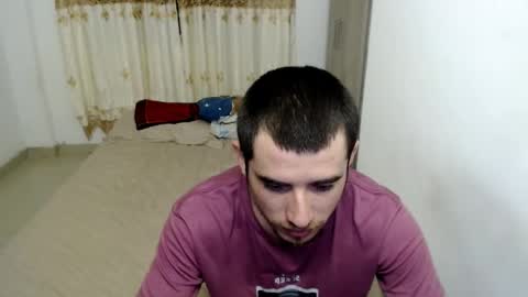 Snapshot of myke_xxx chatting on 8, 2, 2025 mike online show from 8, 2, 2025