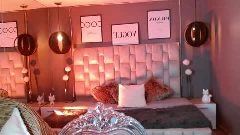 myla rossi online show from 10, 9, 2025