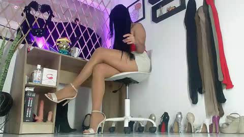 myla sarah1 online show from 24, 2, 2026