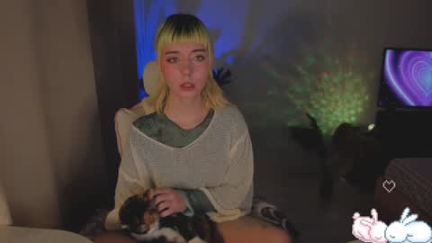 Snapshot of mylaweb chatting on 25, 12, 2024 MylaFlores online show from 25, 12, 2024