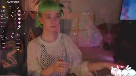 Snapshot of mylaweb chatting on 21, 2, 2025 MylaFlores online show from 21, 2, 2025