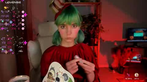 Snapshot of mylaweb chatting on 1, 11, 2025 MylaFlores online show from 1, 11, 2025