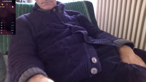 Bi sexy guy lovense hush is on private is open or password show tip if you like. online show from 9, 12, 2024
