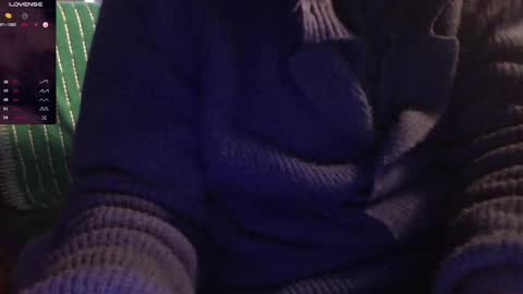 Bi sexy guy lovense hush is on private is open or password show tip if you like. online show from 31, 12, 2024