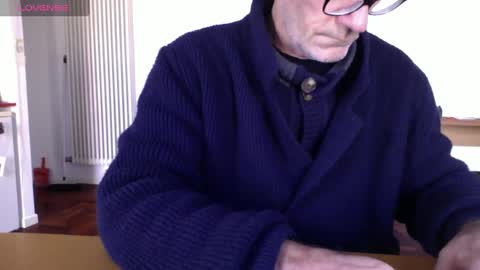 Bi sexy guy lovense hush is on private is open or password show tip if you like. online show from 28, 1, 2025