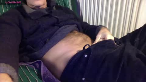 Bi sexy guy lovense hush is on private is open or password show tip if you like. online show from 21, 2, 2025