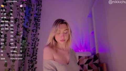 mynameisnikki_ online show from 18, 1, 2026