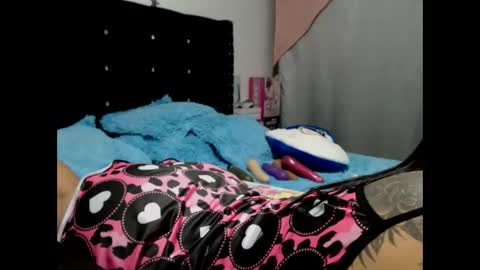 Snapshot of myrandafliiers chatting on 21, 10, 2025 myranda online show from 21, 10, 2025