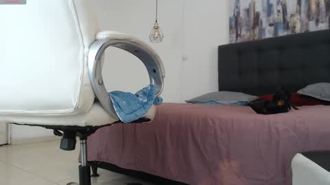 No Name online show from 21, 1, 2025