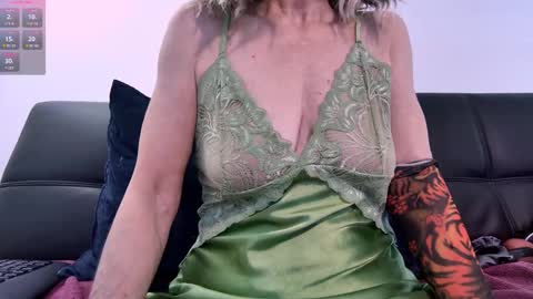 Mystery Nymph Milf online show from 8, 9, 2025