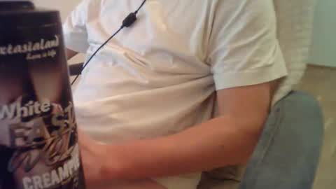 Snapshot of mysteryboy497 chatting on 24, 10, 2025 mysteryboy497 online show from 24, 10, 2025