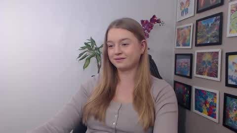 Snapshot of mysteryericax chatting on 4, 12, 2024 Erica online show from 4, 12, 2024