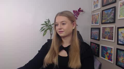 Snapshot of mysteryericax chatting on 5, 12, 2024 Erica online show from 5, 12, 2024