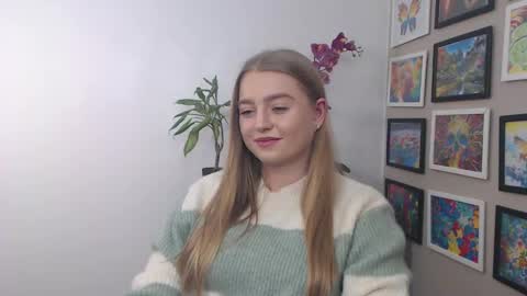 Snapshot of mysteryericax chatting on 6, 12, 2024 Erica online show from 6, 12, 2024