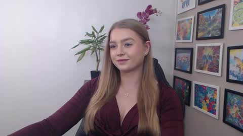 Snapshot of mysteryericax chatting on 19, 12, 2024 Erica online show from 19, 12, 2024